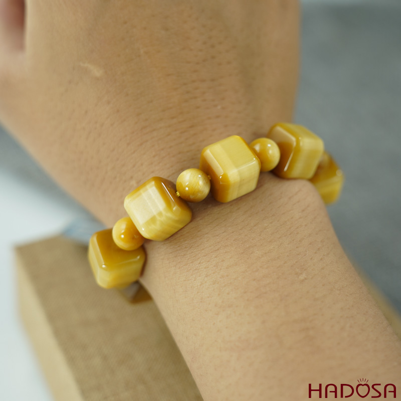 Vòng Thạch anh Mắt Hổ vàng tâm vuông 08*12mm chuẩn 6A