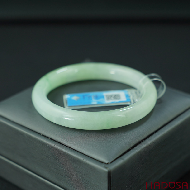 Vòng Ngọc Cẩm Thạch bản tròn lý trong ni 52