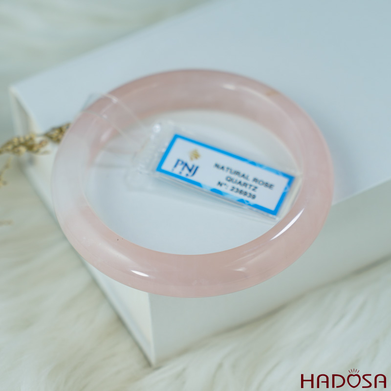 Vòng kiềng Thạch anh hồng ni 56 cao cấp 4A