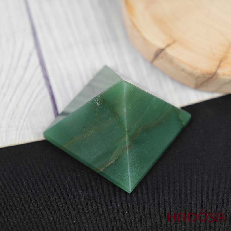 Kim tự tháp thạch anh xanh 5cm