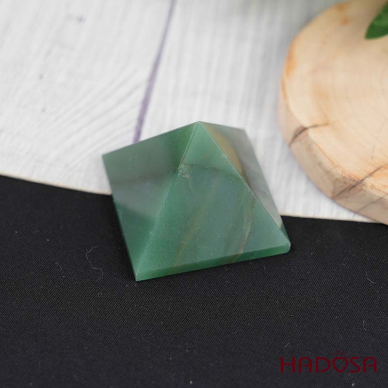 Kim tự tháp thạch anh xanh 5cm