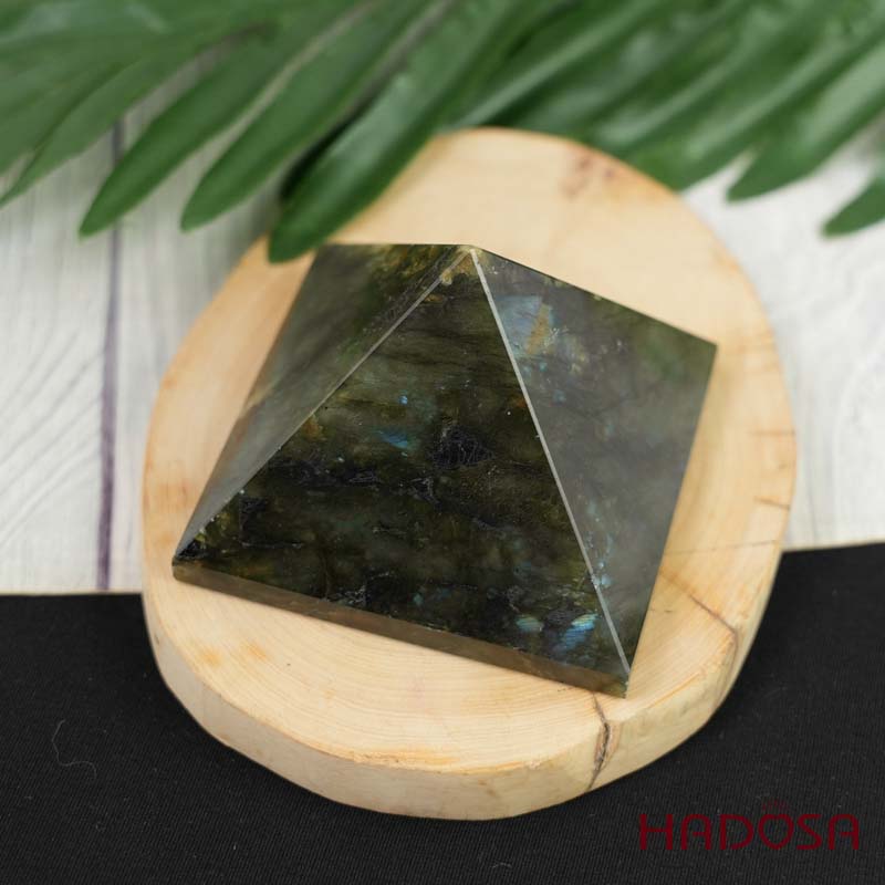 Kim tự tháp đá xà cừ 7cm