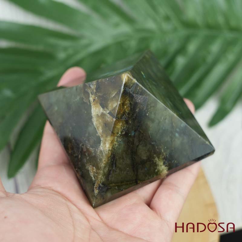 Kim tự tháp đá xà cừ 7cm