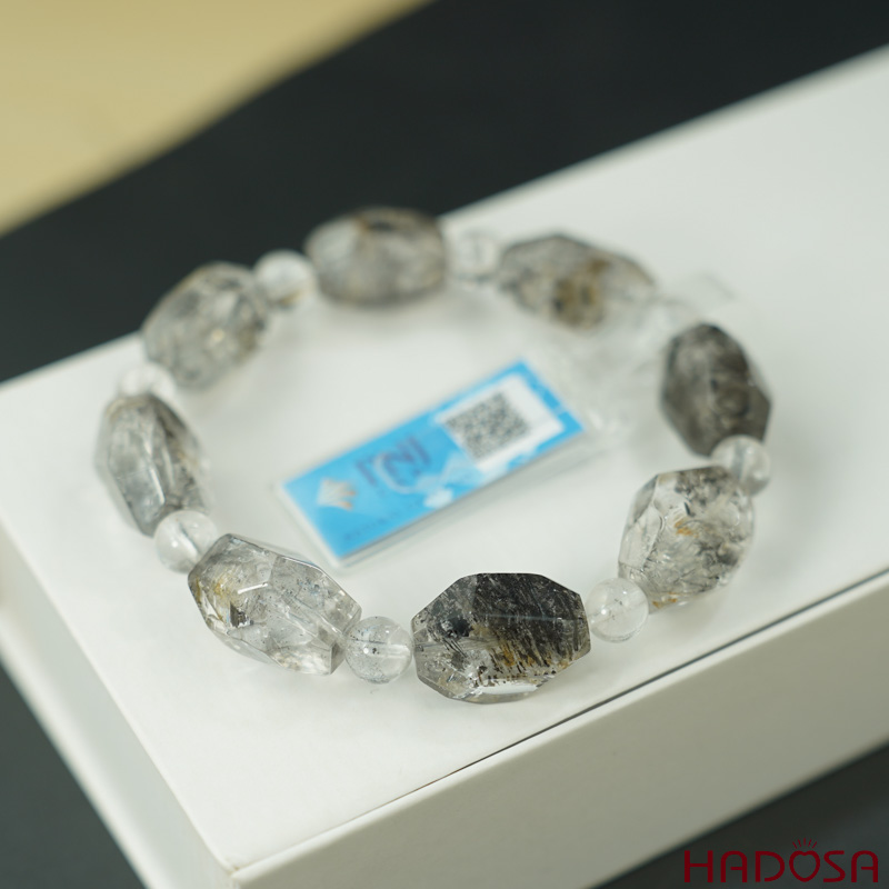 Vòng thạch anh tóc đen mài giác 14mm