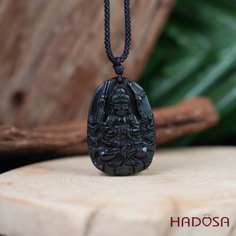 Đá thuỷ tinh núi lửa Phật Thiên Thủ Thiên Nhãn (Tý) 38mm