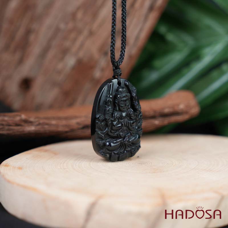 Đá thuỷ tinh núi lửa Phật Thiên Thủ Thiên Nhãn (Tý) 38mm