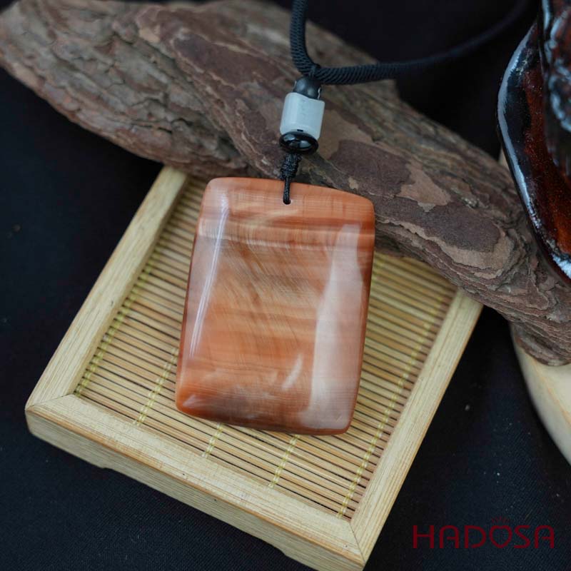 Mặt dây chuyền mắt hổ cam đỏ chuẩn 6A 51x38mm