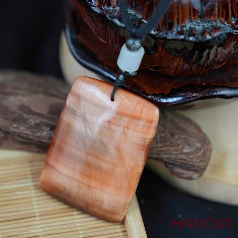 Mặt dây chuyền mắt hổ cam đỏ chuẩn 6A 51x38mm