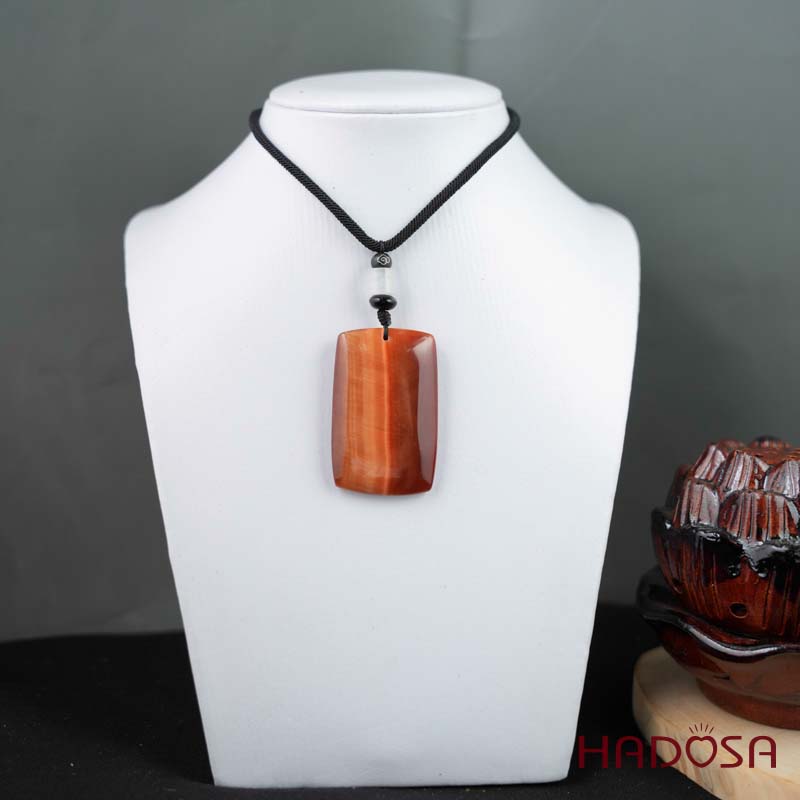 Mặt dây chuyền mắt hổ cam đỏ chuẩn 6A 50x31mm