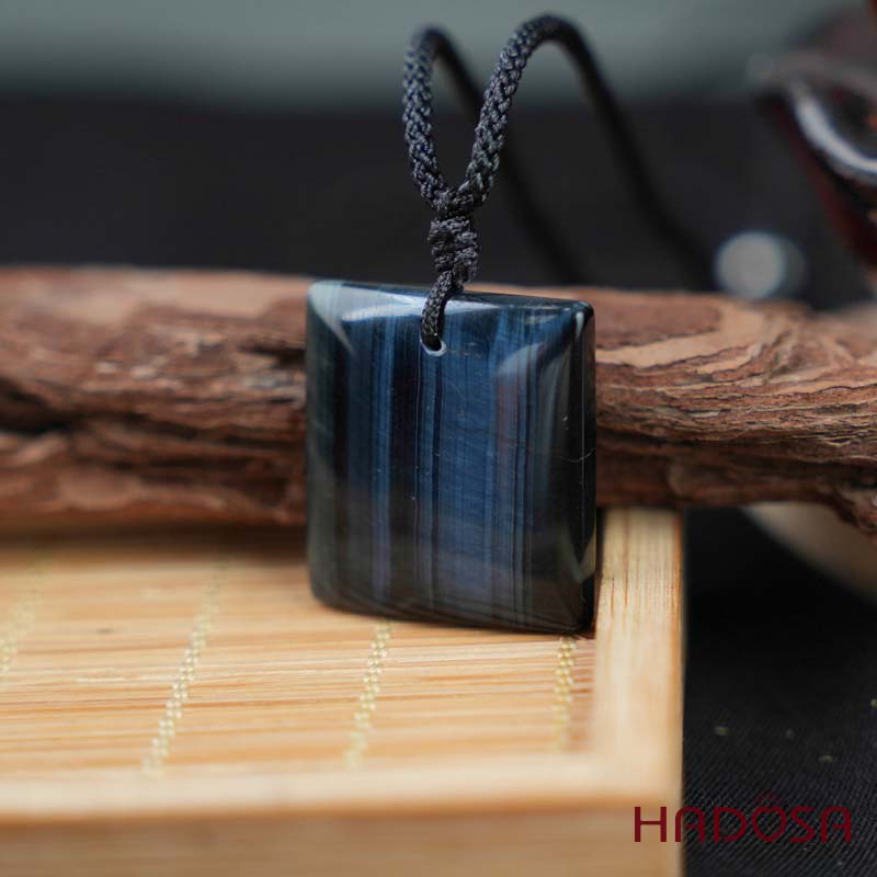 Mặt dây chuyền thạch anh mắt Hổ xanh đen