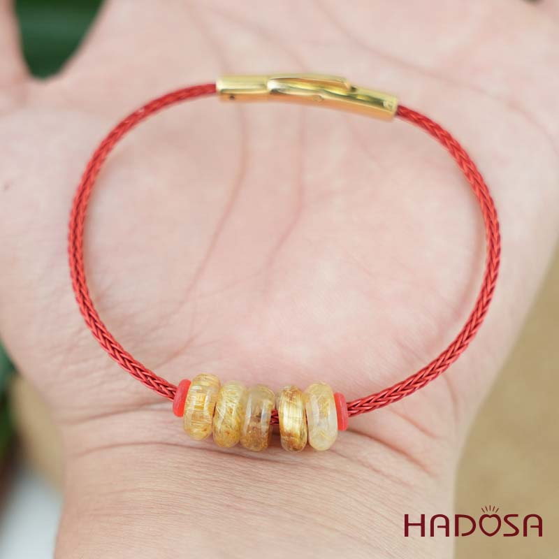 Vòng ngũ điếu thạch anh tóc vàng 10mm