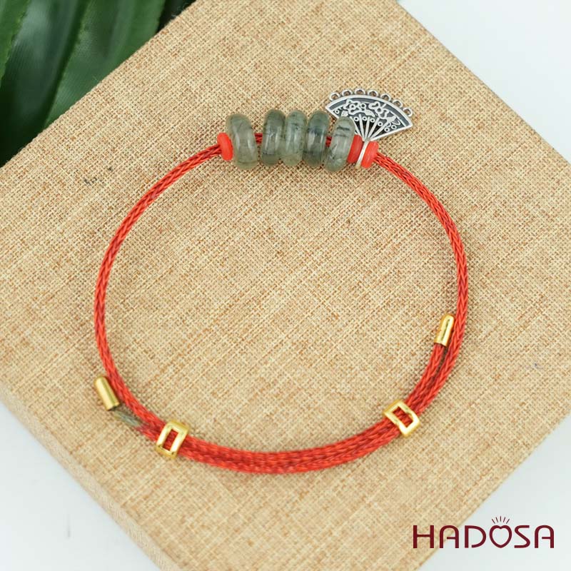 Vòng ngũ điếu tóc xanh mix charm hình quạt