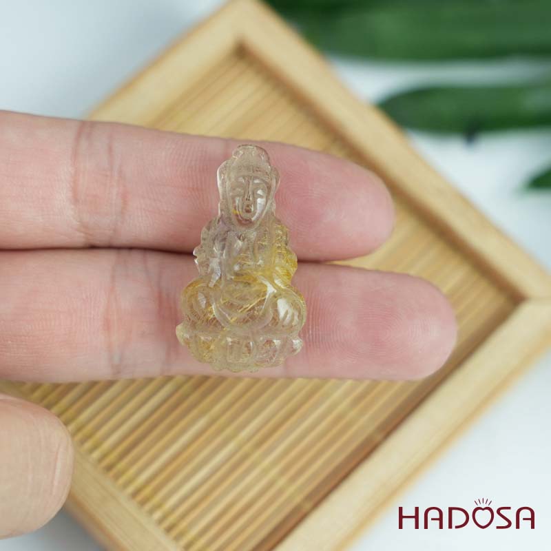 Mặt Phật Bà Thạch anh tóc vàng 17x28mm