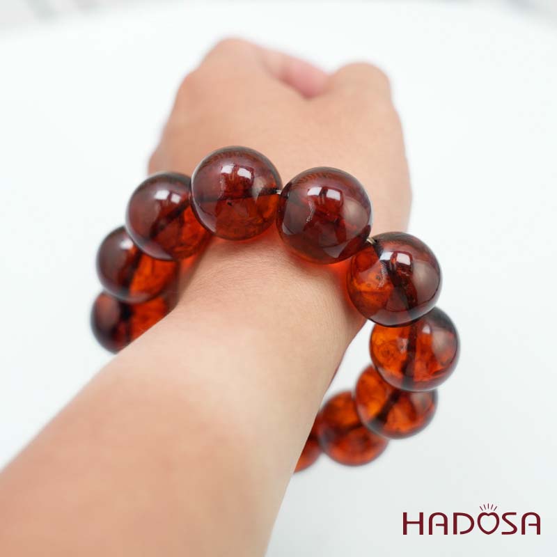 Vòng Hổ Phách Baltic huyết đỏ 20mm