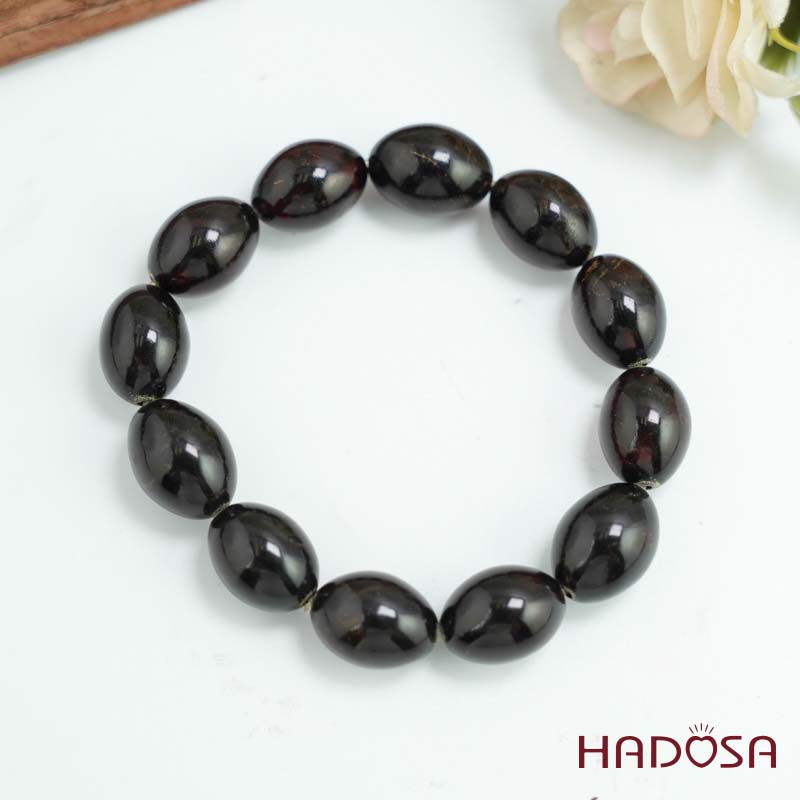 Vòng Hổ Phách Baltic Huyết đen 12.5*17mm