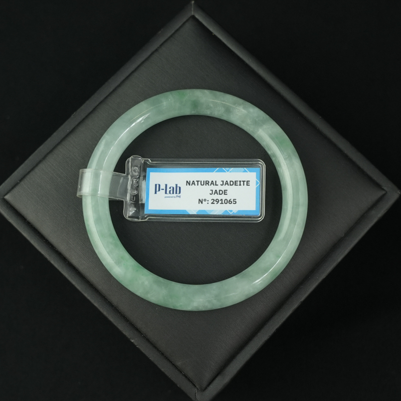 Vòng Ngọc Cẩm Thạch bản tròn xanh đậu ni 51