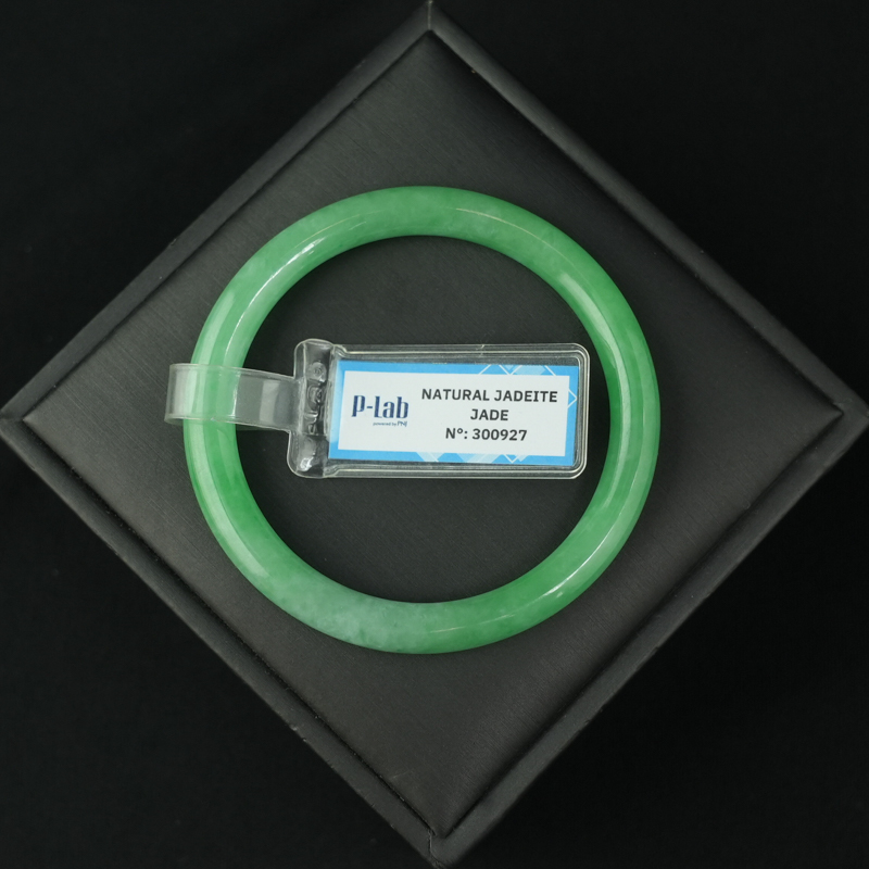 Vòng Ngọc Cẩm Thạch bản tròn xanh vân lý ni 52