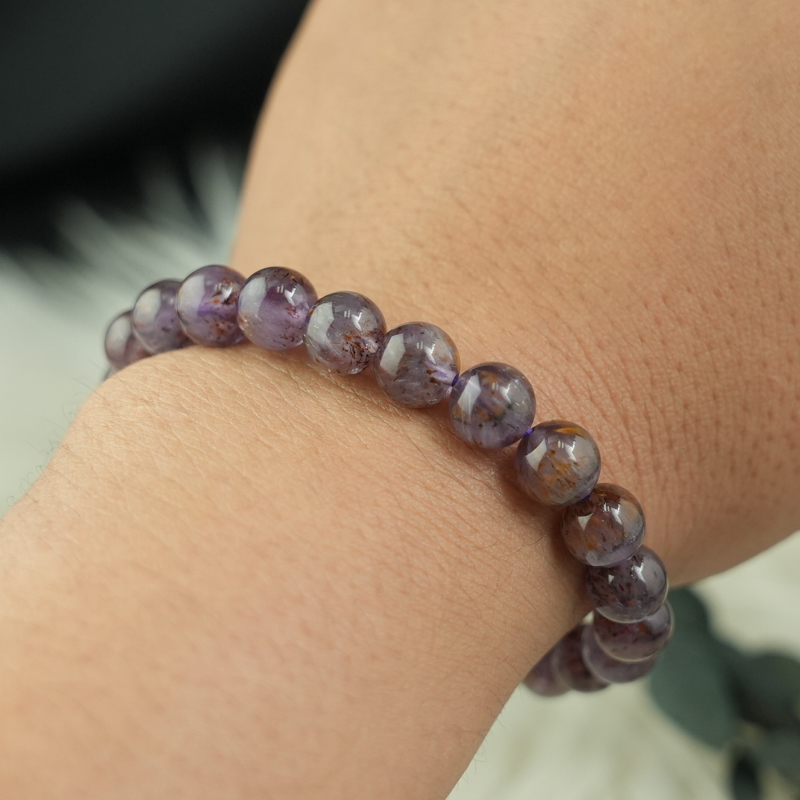 Vòng thạch anh tím tóc vàng 8mm chuẩn 7A