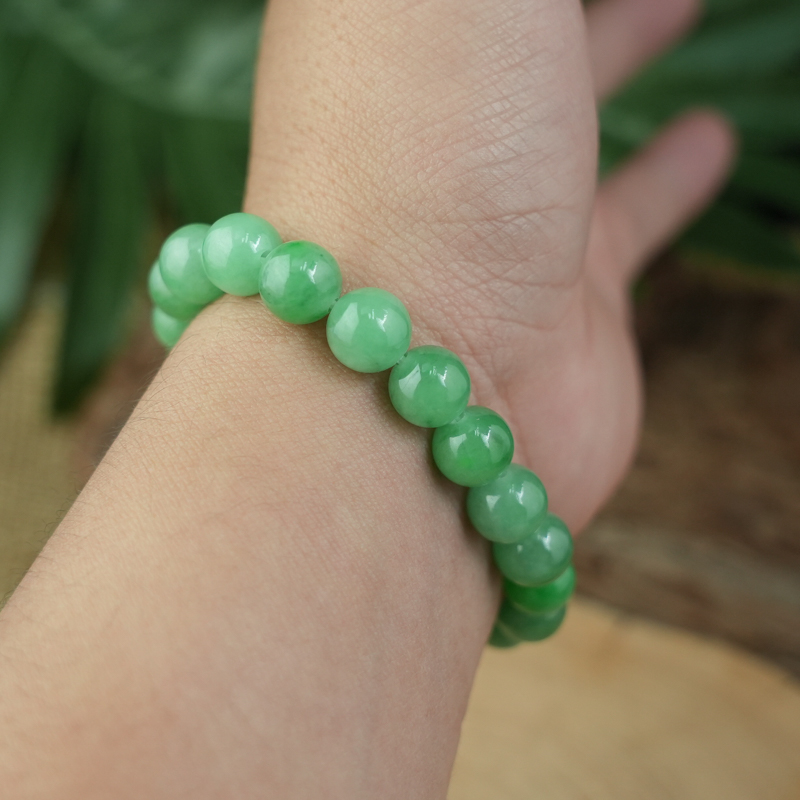 Vòng chuỗi Ngọc Cẩm Thạch xanh ngọc 8mm