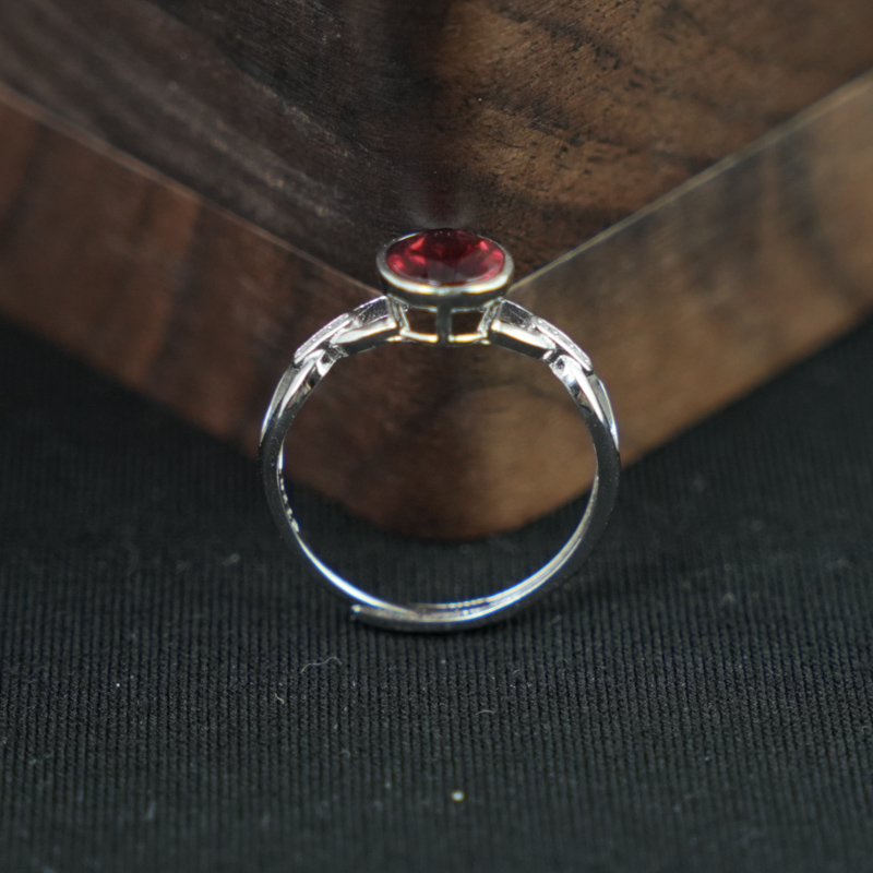 Nhẫn đá garnet 6*8mm bạc 925