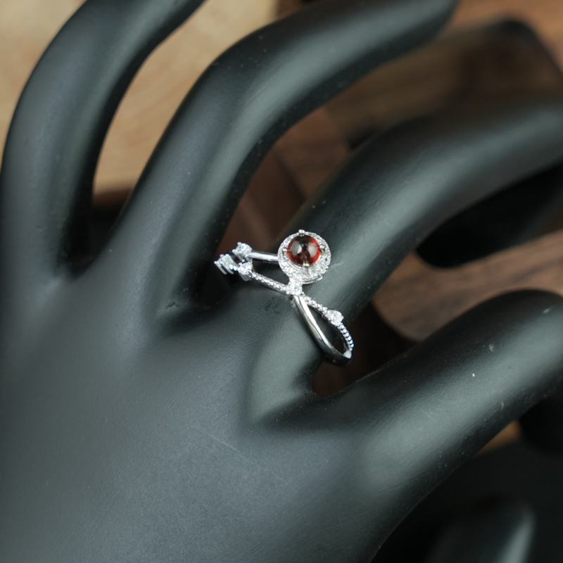Nhẫn đá garnet 4mm bạc 925