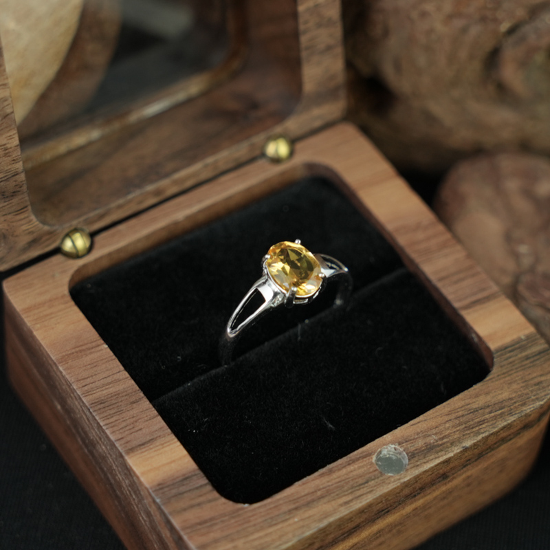 Nhẫn đá citrine 6*8mm bạc 925