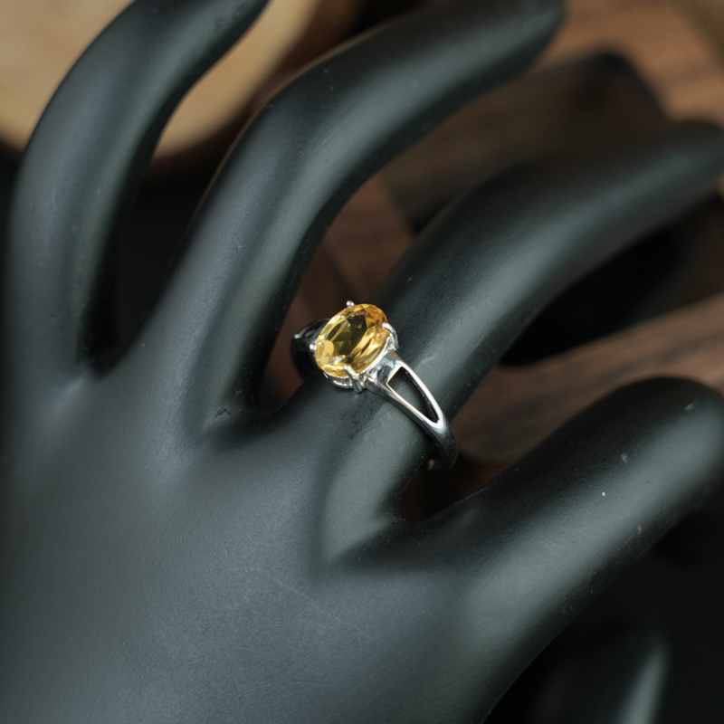 Nhẫn đá citrine 6*8mm bạc 925