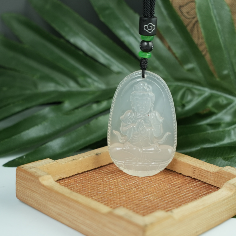 Mặt Đại Nhật (Mùi, Thân) đá mã não trắng 49mm