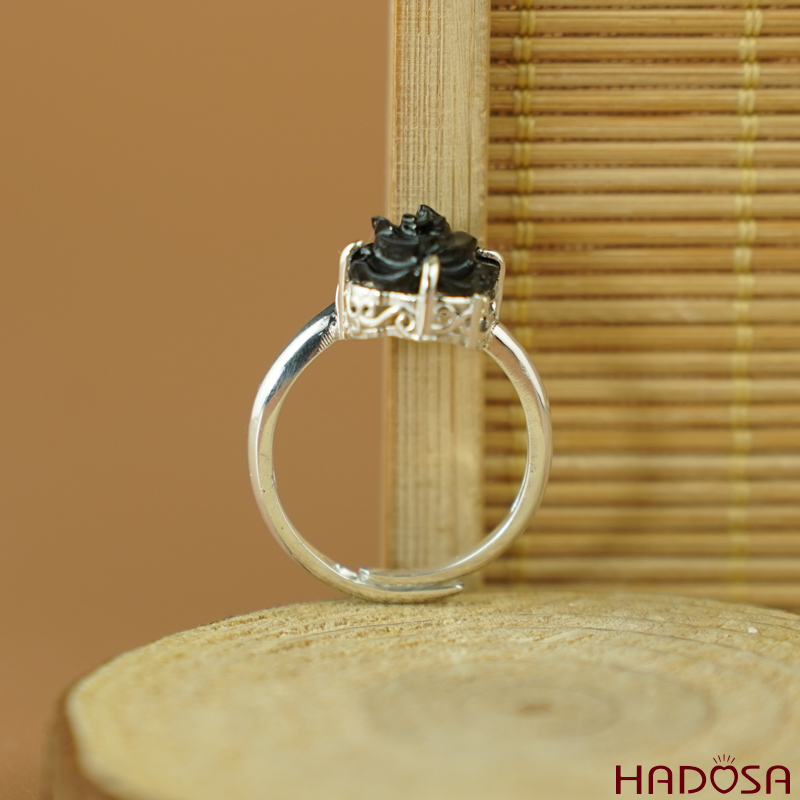 Nhẫn bạc hoa mẫu đơn Tourmaline