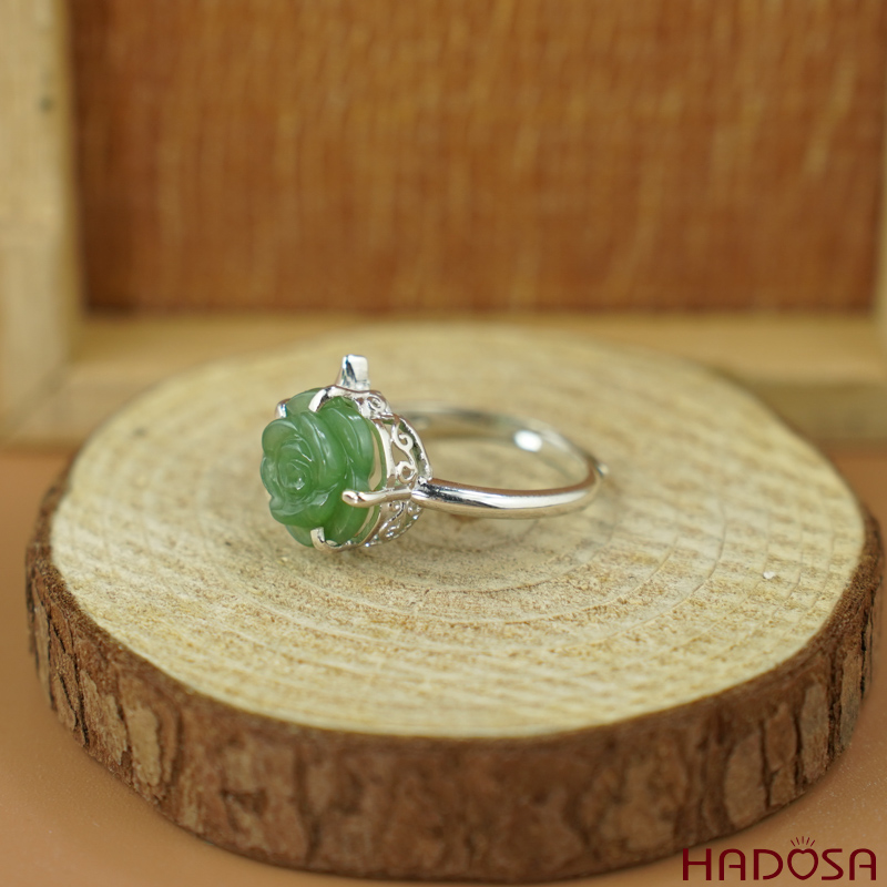 Nhẫn hoa mẫu đơn Ngọc Bích bạc 925