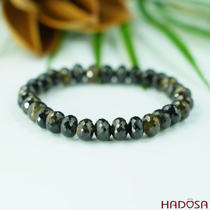 Vòng đá Sapphire mài giác 8mm cao cấp