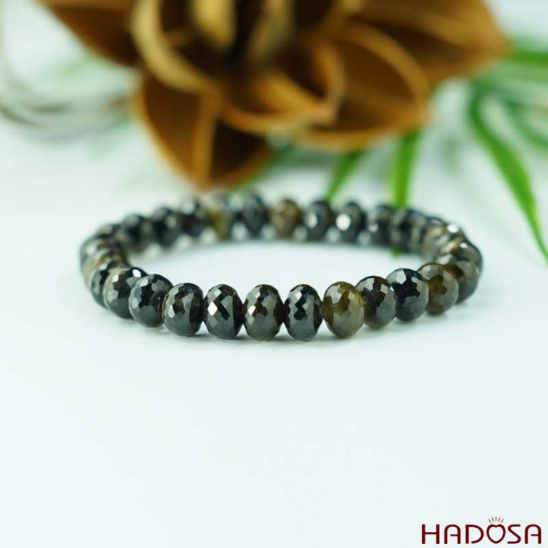 Vòng đá Sapphire mài giác 8mm cao cấp