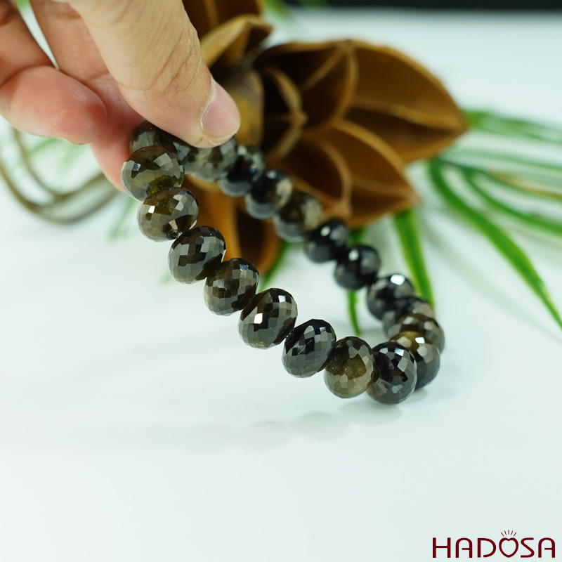 Vòng đá Sapphire mài giác 11mm cao cấp