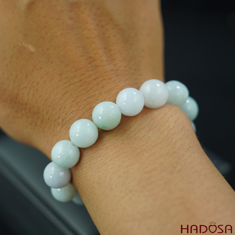 Vòng cẩm thạch trắng lí 10mm