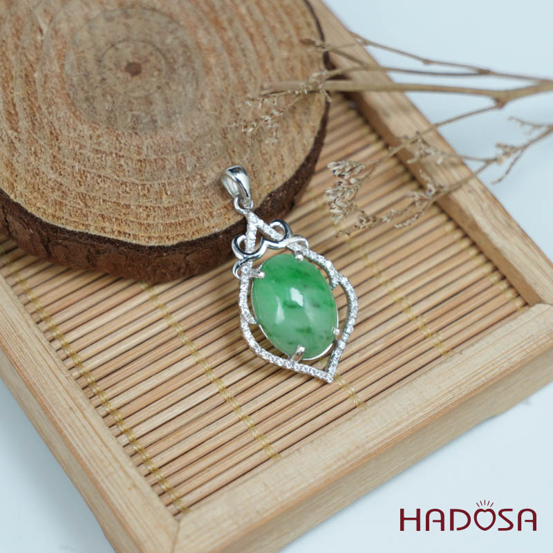 Mặt dây chuyền bạc Cẩm Thạch oval xanh lí