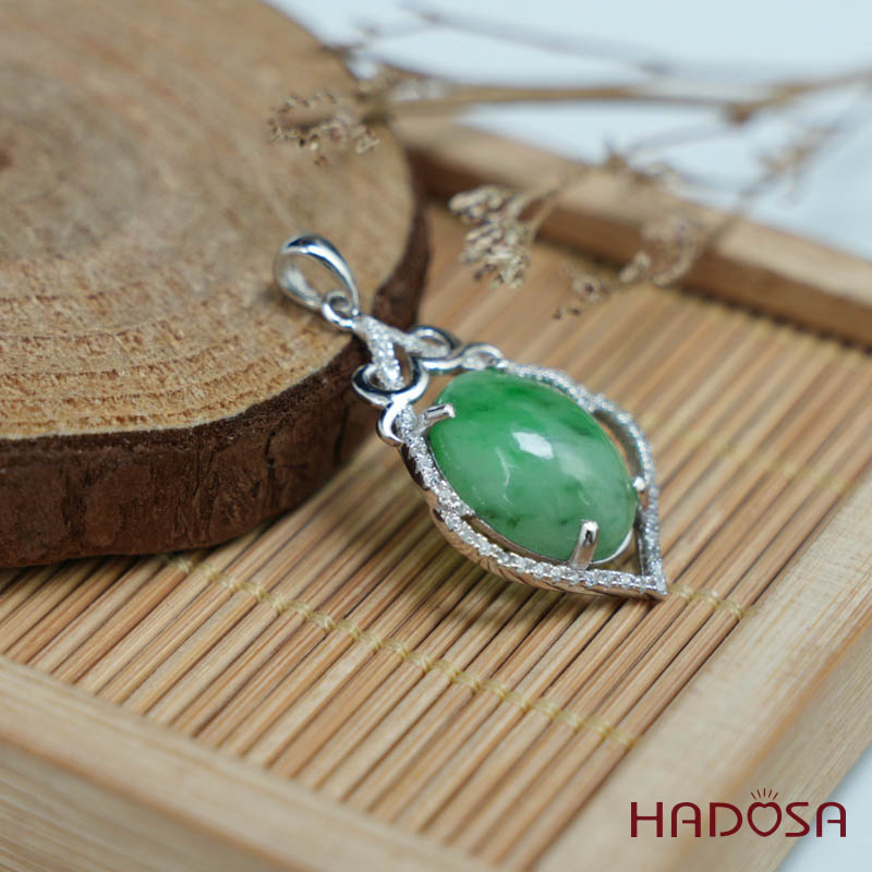 Mặt dây chuyền bạc Cẩm Thạch oval xanh lí