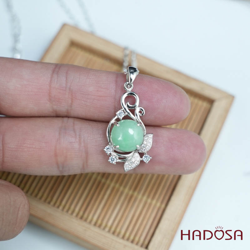 Mặt dây chuyền bạc Cẩm Thạch tròn xanh lí