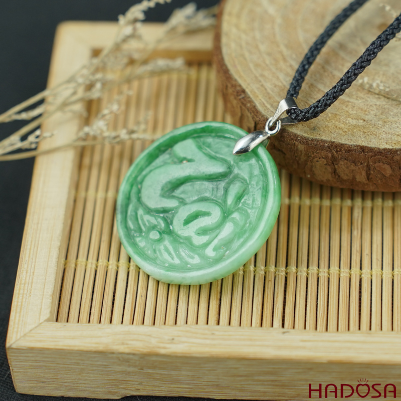 Mặt Ngọc Cẩm Thạch tròn khắc chữ Tài 30mm