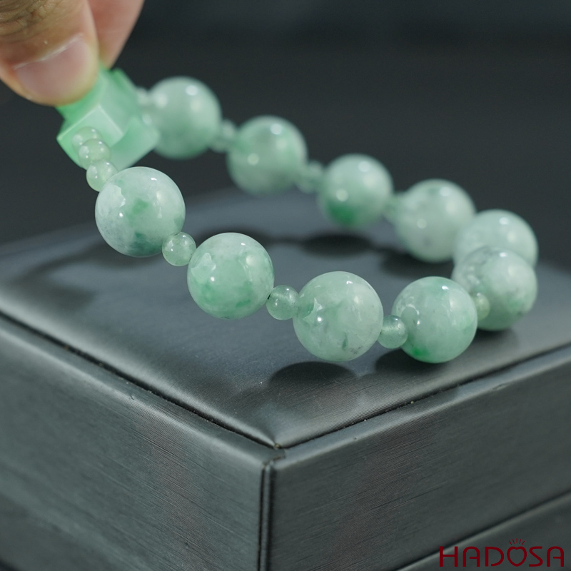 Vòng mân côi đá cẩm thạch 12mm