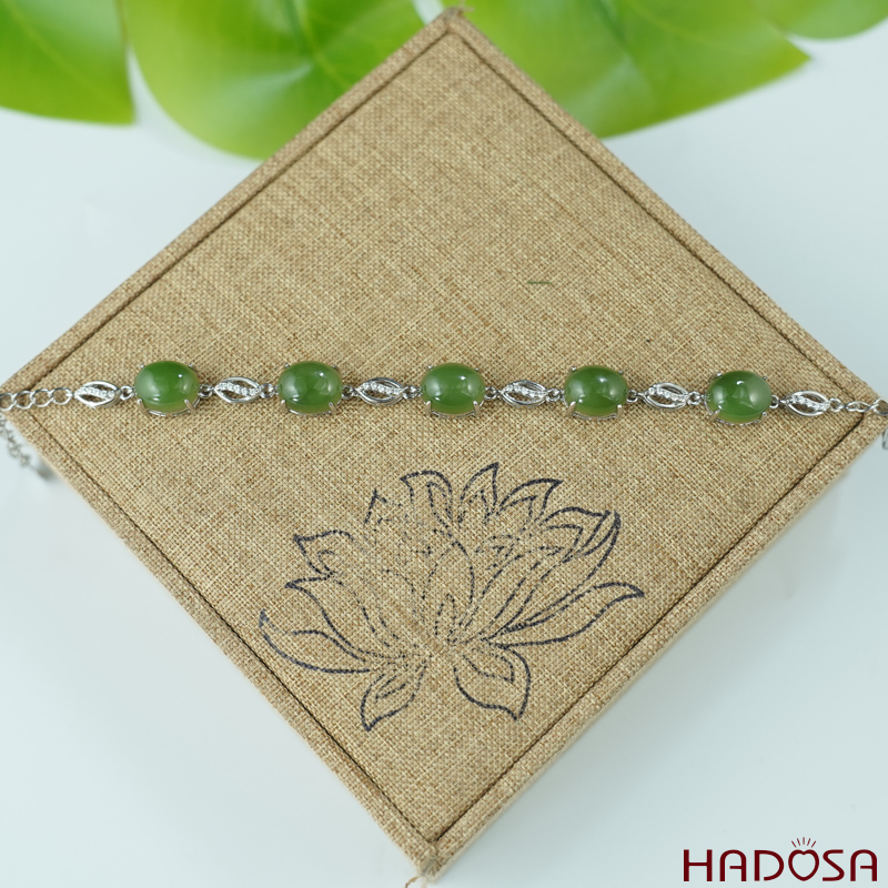 Lắc tay Ngọc Bích Canada 8*10mm bạc 925