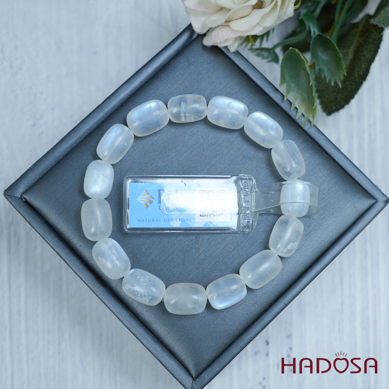 Vòng đá Mặt Trăng lu thống 9x14mm chuẩn 6A