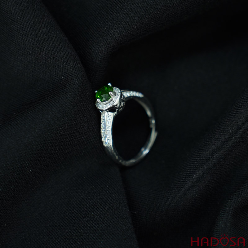 Nhẫn đá Diospite 5mm bạc 925