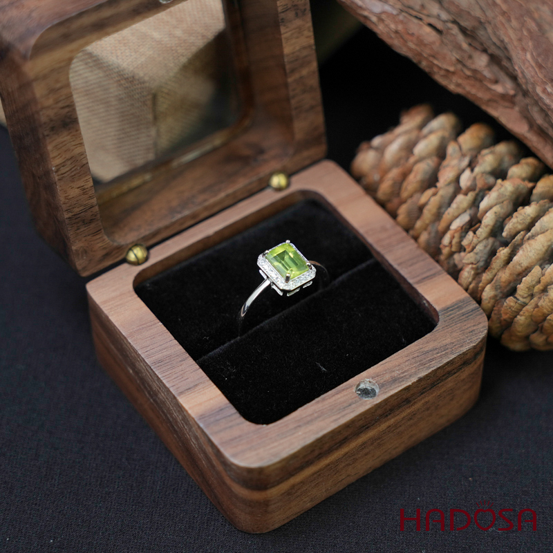 Nhẫn đá peridot6*8mm bạc 925