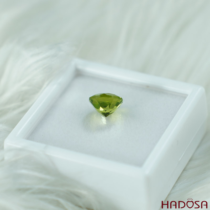 Mặt đá Peridot tròn 9mm 5A