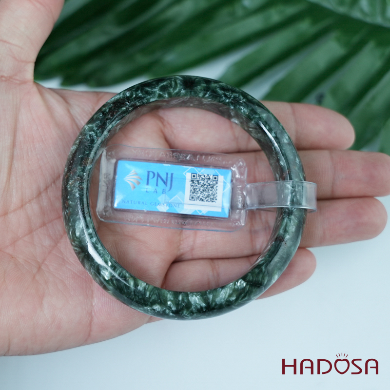 Vòng kiềng đá Mắt rồng xanh bản lá hẹ ni 56mm 4A