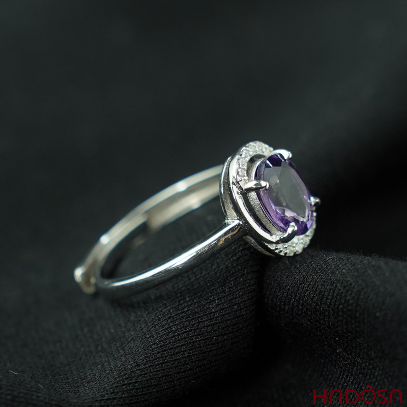 Nhẫn bạc đính đá Thạch Anh Tím 6*8mm