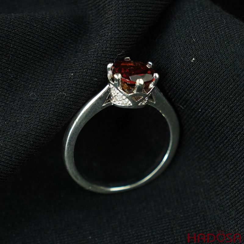 Nhẫn bạc đính đá Garnet 7mm size 11