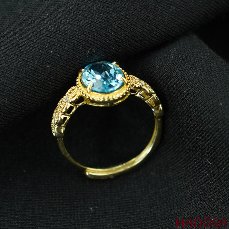 Nhẫn bạc mạ vàng đính đá Topaz 7*9mm