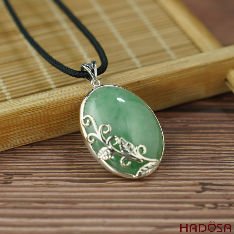 Mặt dây chuyền Cẩm Thạch oval 24x32mm