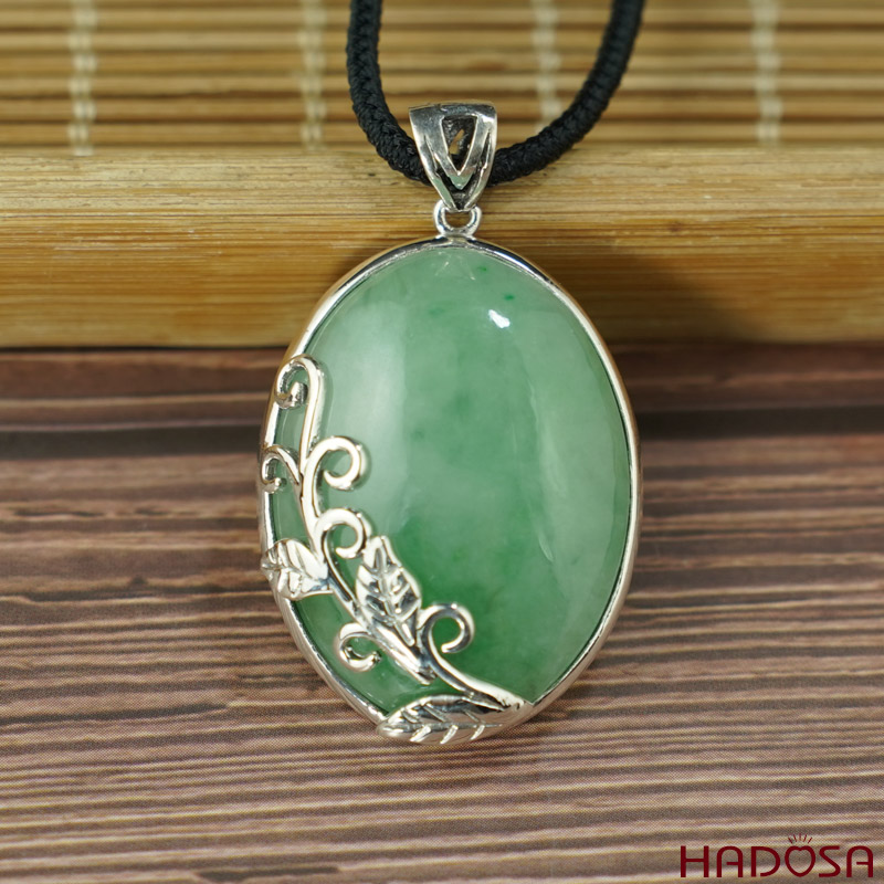 Mặt dây chuyền Cẩm Thạch oval 24x32mm